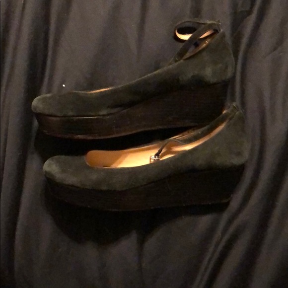 Kate Spade shoes size 7.5 - Picture 2 of 3